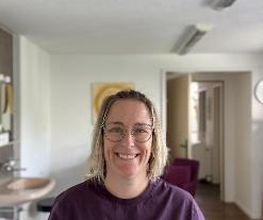 TCM Fabienne Vacheresse / Massage / Akupunktur / Schröpfen / Dry Needling / Faszientherapie Bild 1