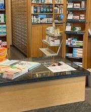 amavita-apotheke-st-jakob-inside