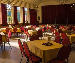 Cafe Biljart en Zalencentrum Onder de Linden