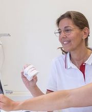 Dr. med. dent. Clara S. Hansson Bild 3