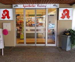 Aussenansicht der Apotheke Roßdorf