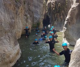 canyoning málaga, barranquismo marbella, descenso de barranco costa del sol, canyon activity marbella, canyoning benahavis, marbella activities, things to do marbella, things to do malaga.