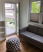 Renovierung einer 2-Zimmer Wohnung in Stuttgart mit Blick auf den Balkon