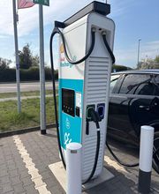 Shell Recharge Charging Station Bild 1
