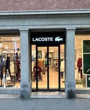Lacoste Bild 1