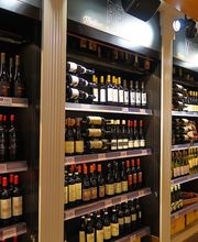 Lake Wine Kitchen + Bar image 19