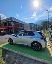 Shell Recharge Charging Station Bild 1