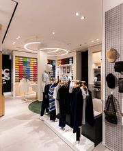 Lacoste Toulouse image 12