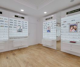 Opticien SAINTE MAXIME - Optical Center image 4
