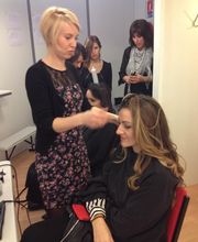 Salon Roosevelt image 7