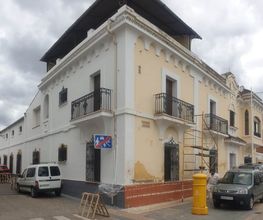 Pintores_fachadas_Carpin_Navalvillar_de_Pela.jpg