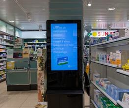 info-board-pharmacie-sun-store-clarens
