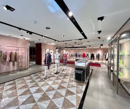 Gucci - Paris Flagship Royale image 4