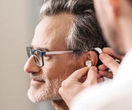 Neuroth Hörcenter AG - Hörgeräte und Gehörschutz Bild 2