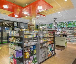Pharmacie-Droguerie-Herboristerie de la Gare Sàrl Bild 7