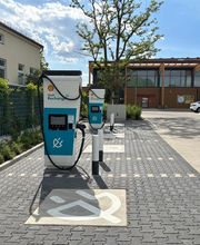 Shell Recharge Charging Station Bild 1