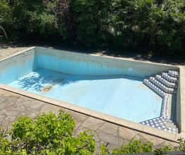 Senegas Piscine image 17