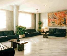 tanatorios-funerarias-del-sur-salon-03.jpg
