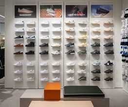 Lacoste Rouen image 1