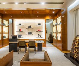 Louis Vuitton Napoli immagine 13