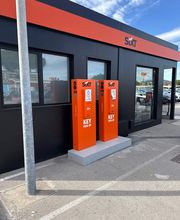 SIXT alquiler coche Barcelona Aeropuerto