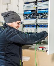 Lange & Lange | Elektroinstallationen Bild 8