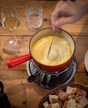 Restaurant Pine, Swiss food, Raclette, Fondue, Rösti