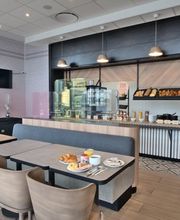 B&B HOTEL Dreux Nord image 4