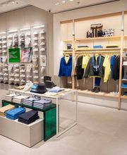 Lacoste Cergy Les 3 Fontaines image 5