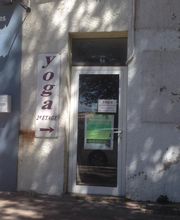 Institut De Yoga BKS Iyengar image 1