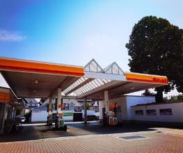Tankstelle bei Premio Reifen + Autoservice Simon e.K. Werkstatt