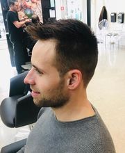 Salone by Franco Bild 3