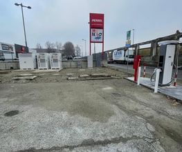 IPLANET Ricarica in sicurezza in modalità ultra fast per tutti i veicoli elettrici.