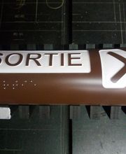 Atelier Beauceron De Gravure Industrielle image 17