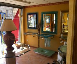100424-cristaleria-arte-interior-de-casa-con-cristales.jpg