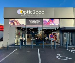 Optic 2000 image 1