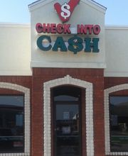 Check Into Cash image 1