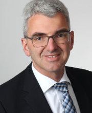 Ingo Dechering
Wirtschaftsprüfer, Steuerberater
Fachberater für internationales Steuerrecht
Prüfer für Qualitätskontrolle
Borken/Westfalen