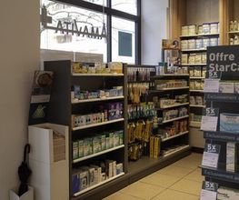 amavita-Pharmacie-Cité-Jonction-intérieur