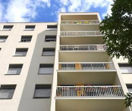 Lorillard Façades image 10