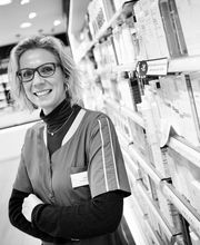 Pharmacie Centrale Sarrazin image 9