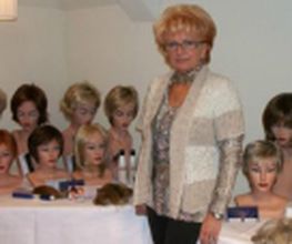 Kapsalon & Haarwerken Leony Dames en Heren afbeelding 9