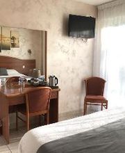 Logis Hostellerie le Châtel image 17