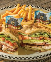 Black Bear Diner Suisun City image 12