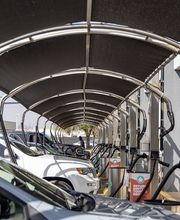 Suds Deluxe Car Wash image 15