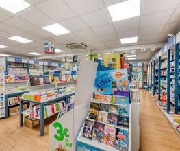 Librairie Les Petits Mots image 15