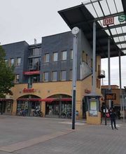 Eckert im Bahnhof Hennigsdorf