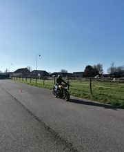 Auto Moto Ecole CMF image 12