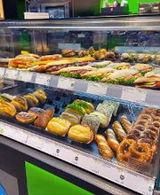 REWE To Go bei Aral Bild 1