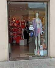 Calzedonia immagine 1